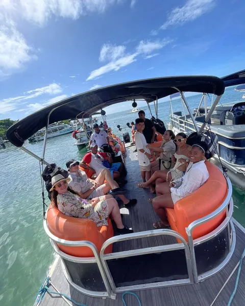 Tour Pontón Platinum